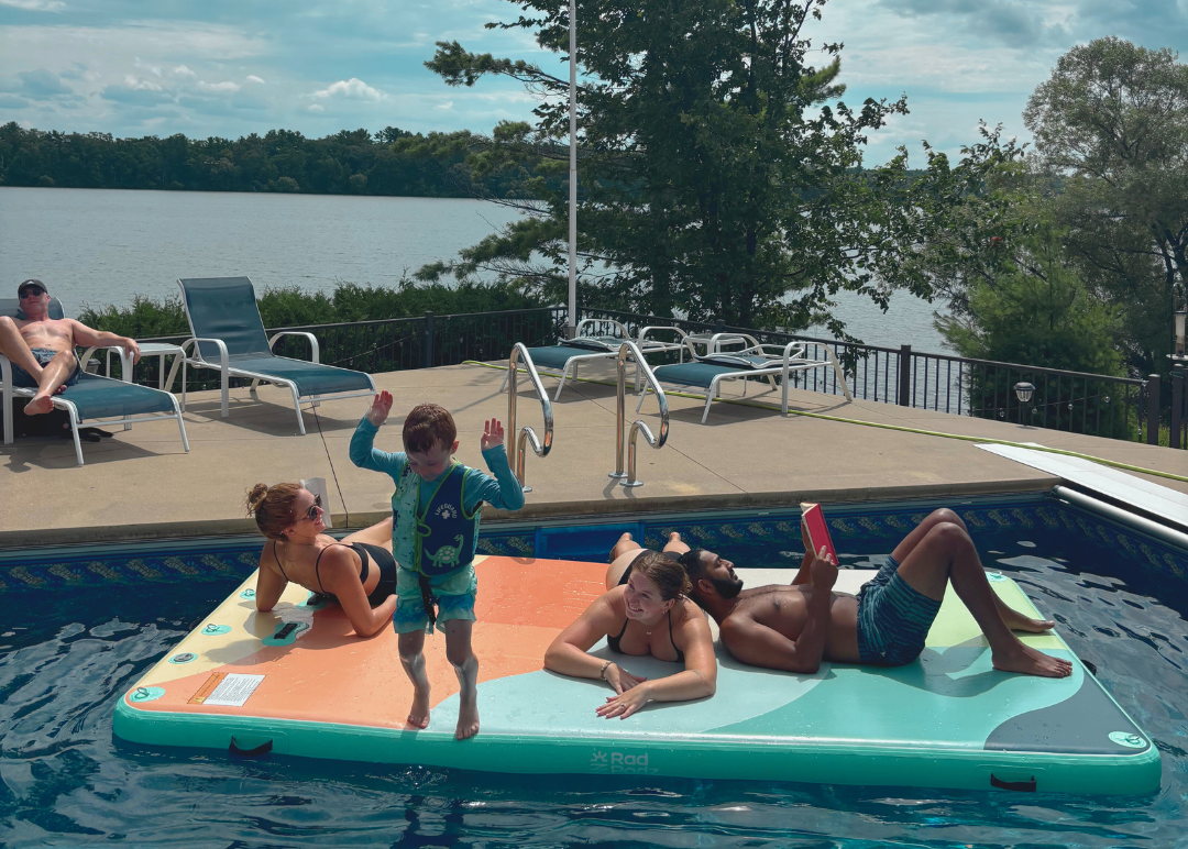 RadPadz Cannonballer – Abstract | 6'x12' Inflatable Dock Platform