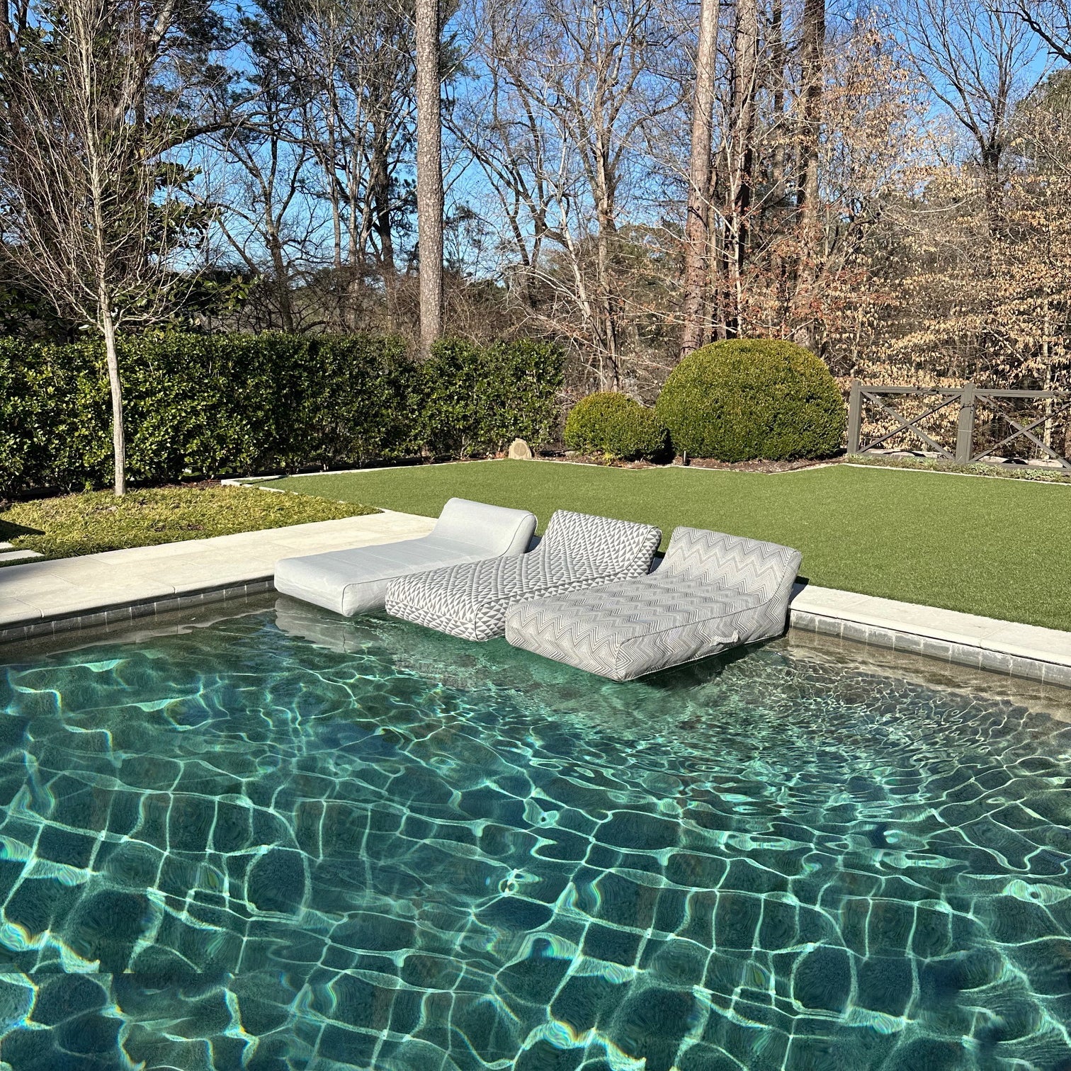 Charcoal Zag - Luxe Linen-Like Inflatable Boat & Pool Lounger