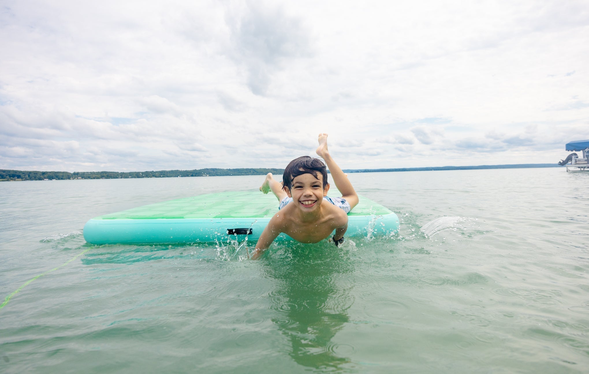 RadPadz Cannonballer – Croc | 6'x12' Inflatable Dock Platform