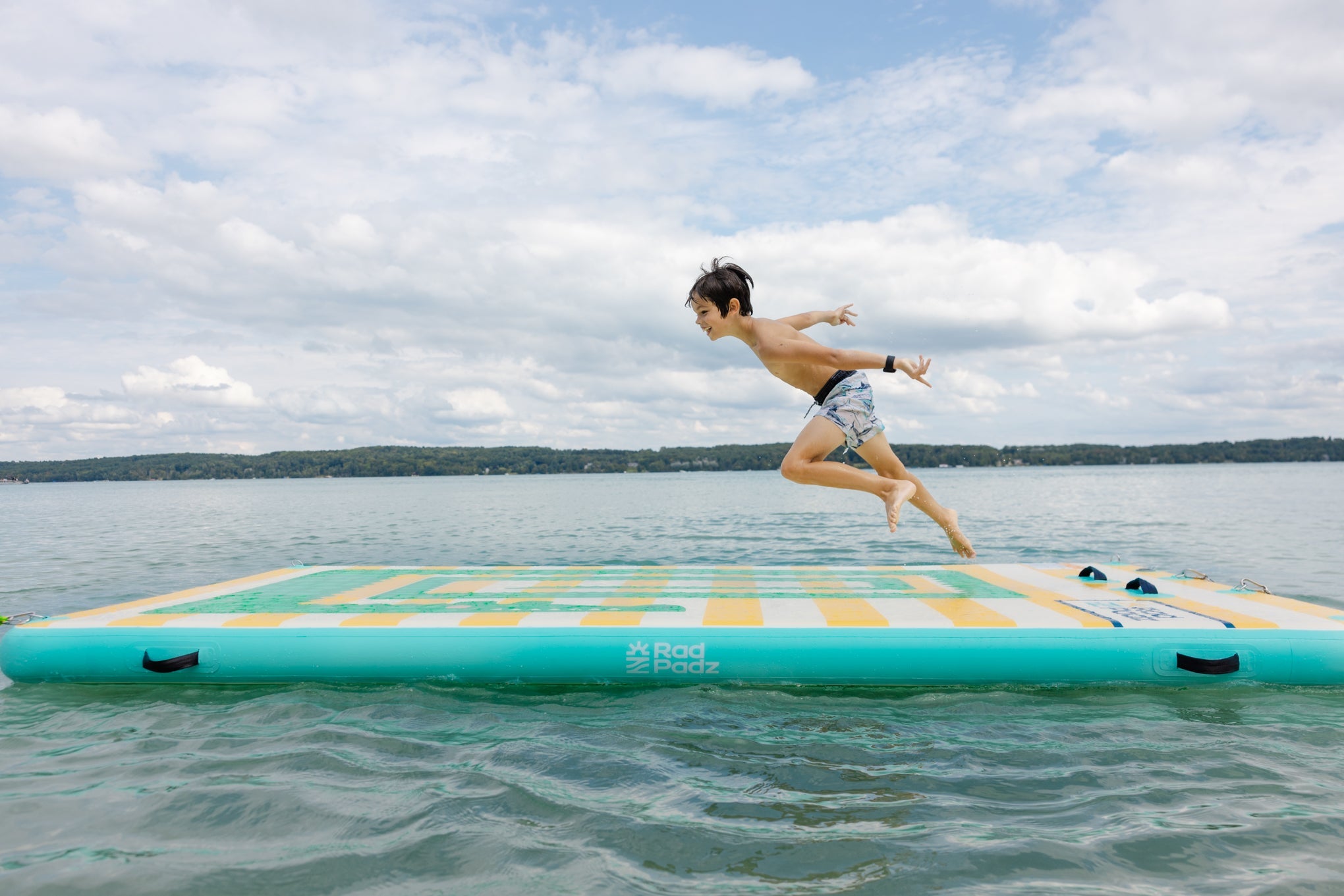 RadPadz Cannonballer – Croc | 6'x12' Inflatable Dock Platform