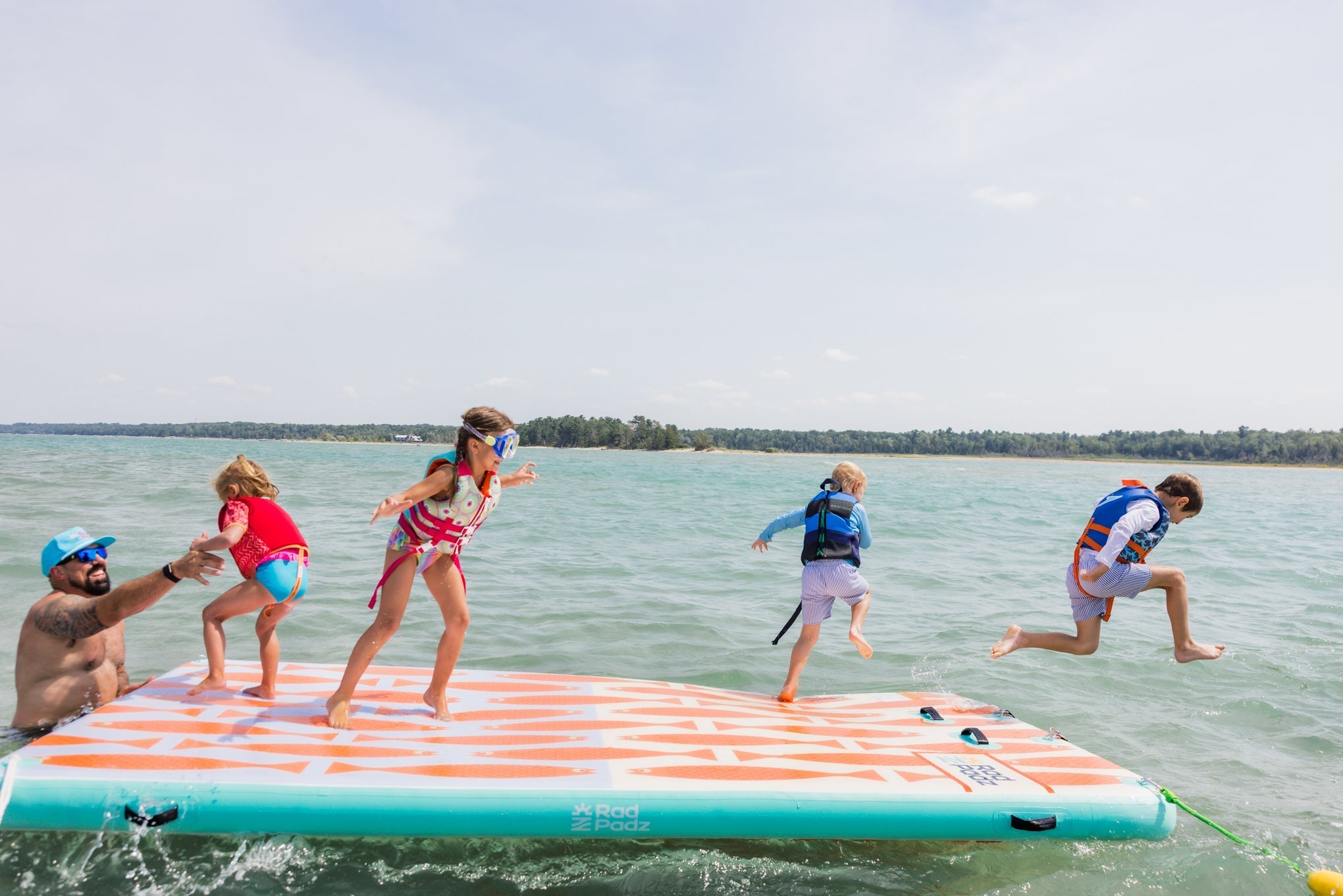 RadPadz Cannonballer – Fish | 6'x12' Inflatable Dock Platform