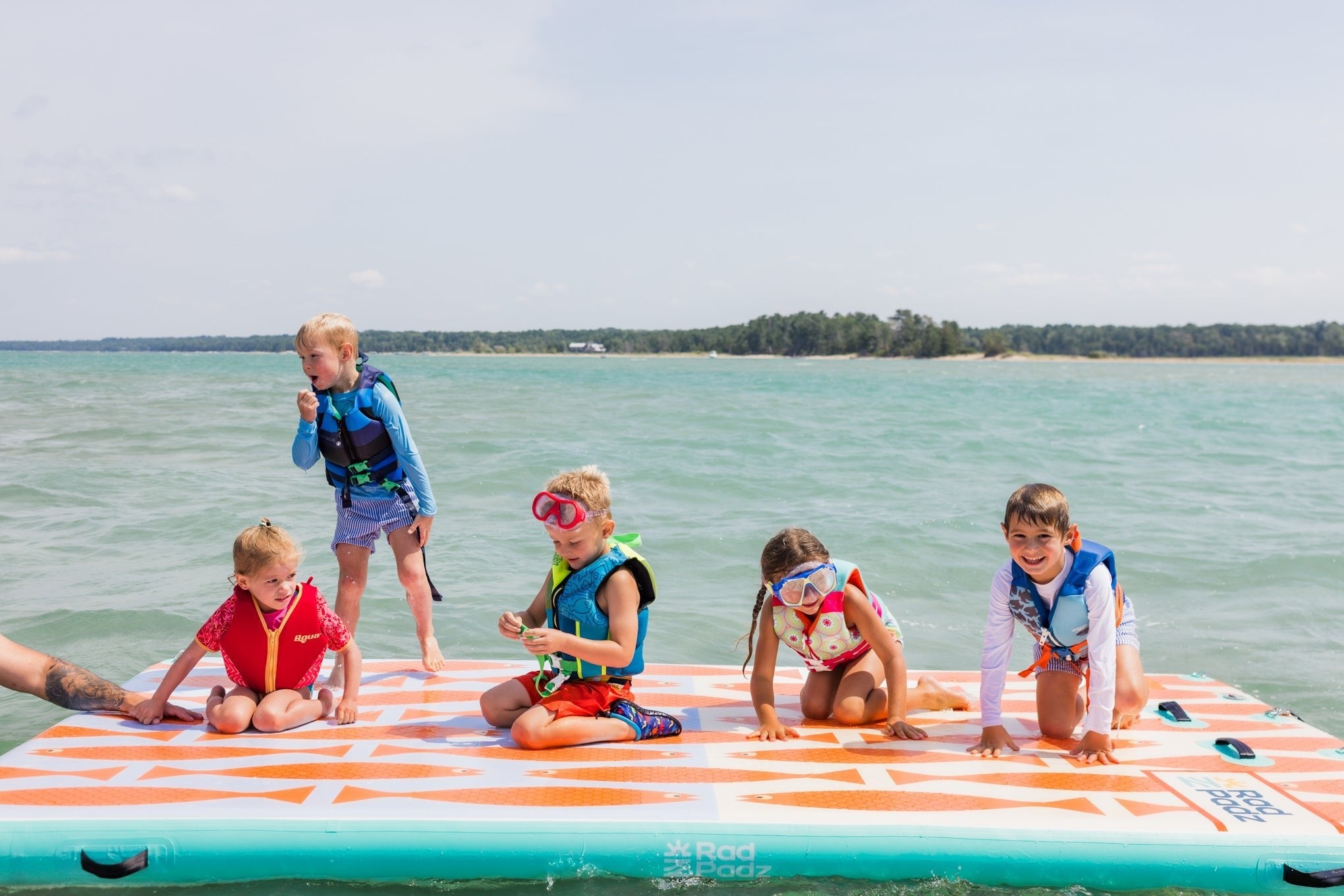 RadPadz Cannonballer – Fish | 6'x12' Inflatable Dock Platform